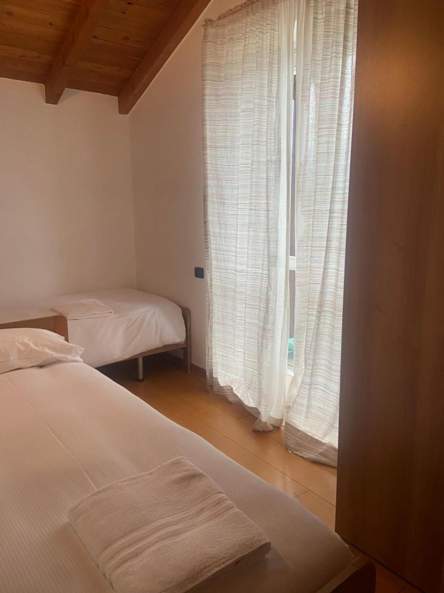 Vila Casa Camilla Colico Exteriér fotografie